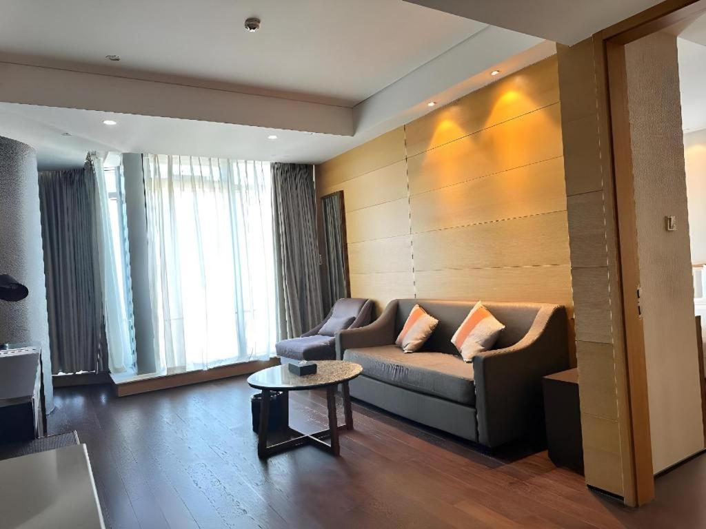 Grand Madison Qingdao Harbour-View Central（Former Qingdao Farglory Hotel） Esterno foto