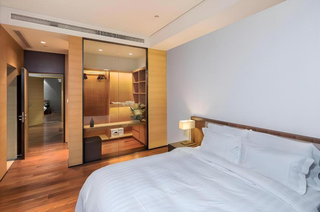 Grand Madison Qingdao Harbour-View Central（Former Qingdao Farglory Hotel） Esterno foto