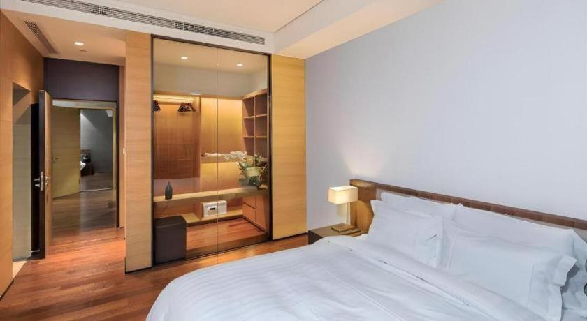 Grand Madison Qingdao Harbour-View Central（Former Qingdao Farglory Hotel） Esterno foto