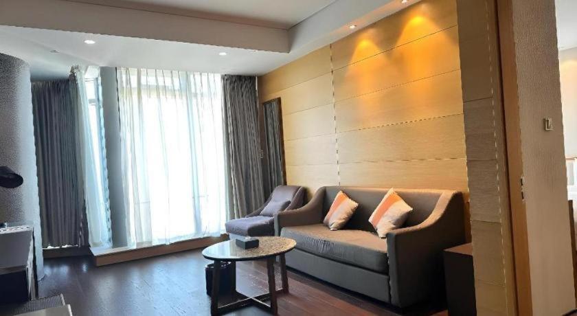 Grand Madison Qingdao Harbour-View Central（Former Qingdao Farglory Hotel） Esterno foto