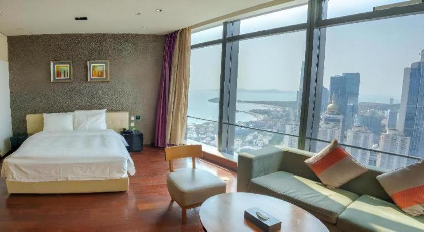 Grand Madison Qingdao Harbour-View Central（Former Qingdao Farglory Hotel） Esterno foto