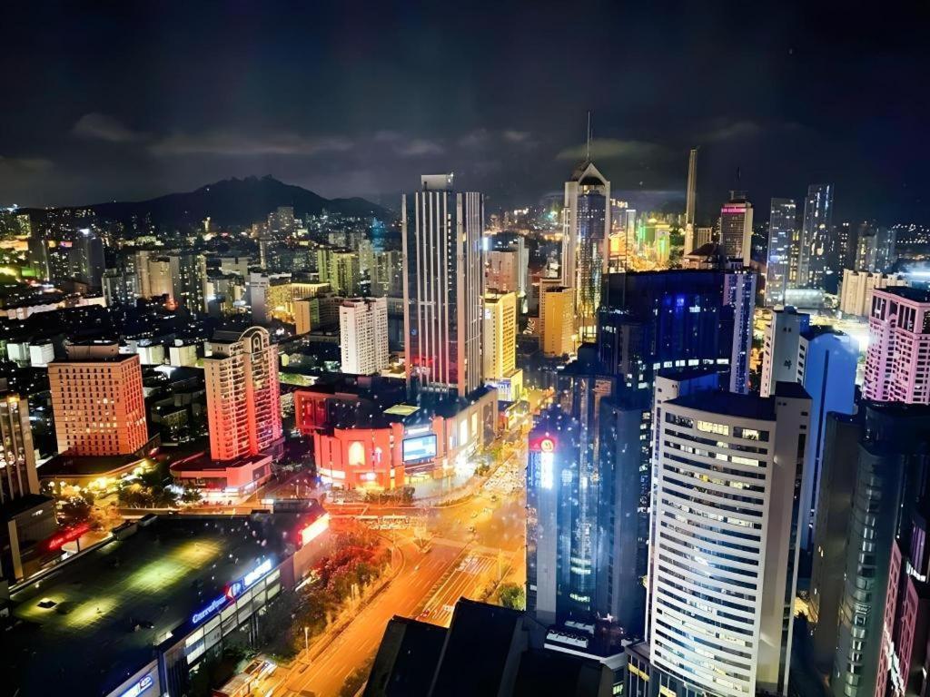 Grand Madison Qingdao Harbour-View Central（Former Qingdao Farglory Hotel） Esterno foto